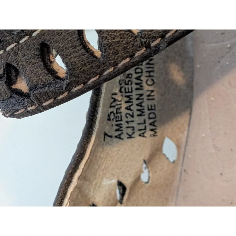 J-41 Adventure On American Olive Green Laser Cut Wedge Sandals KJ12AME58  7.5‎